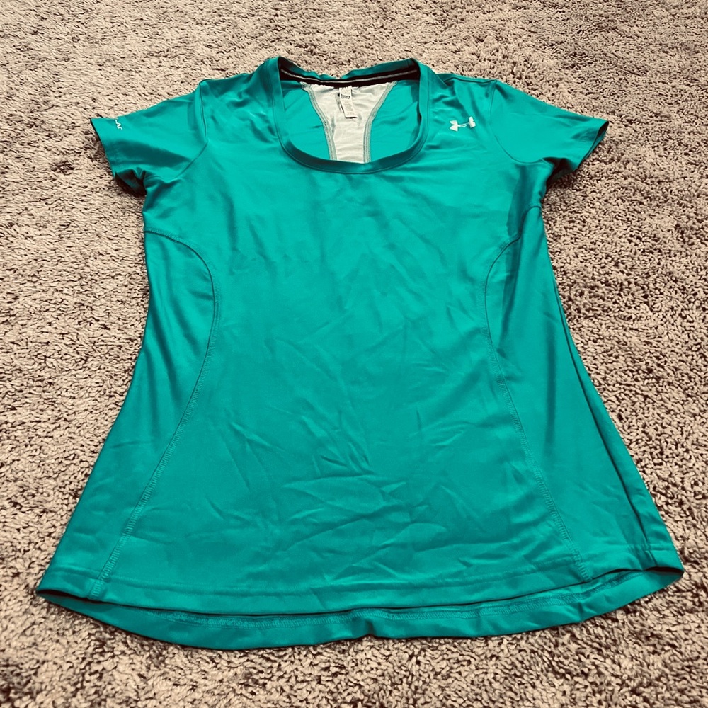 Women’s Under Armour coldblack V-neck top green size small